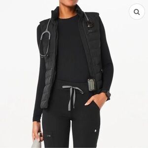 Figs Black Women's Vest